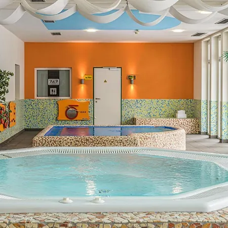 Moderne Ferienwohnung Viehofen 아파트 비에호펜